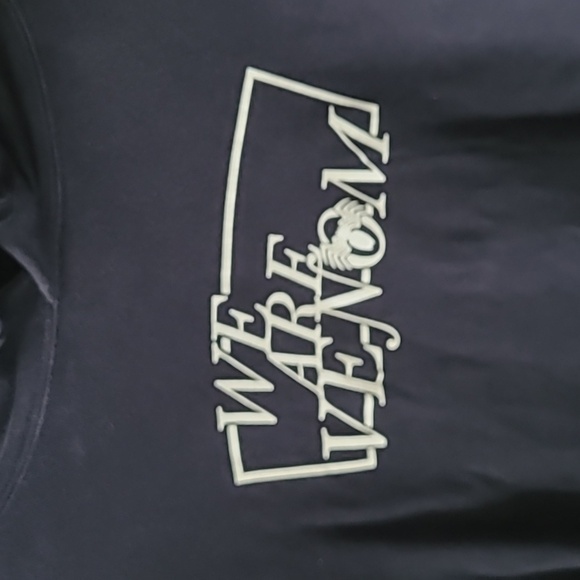 Mens Uniqlo Marvel Venom hoodie size medium - Picture 2 of 6